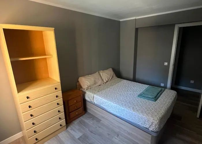 Piso A Un Paso Centro Con Zona Aparcamiento Gratuita * Santander